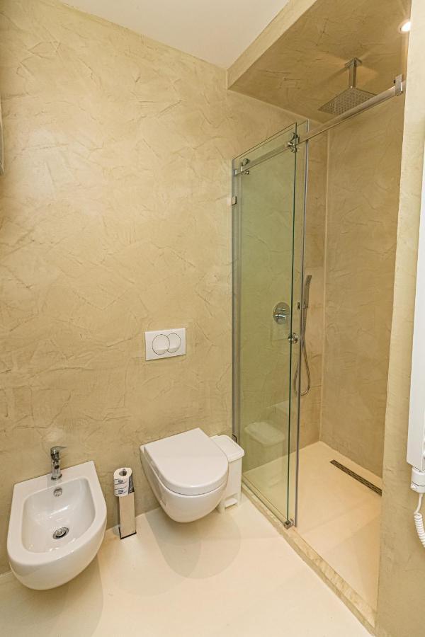 Novus Rooms Vlore Exterior photo